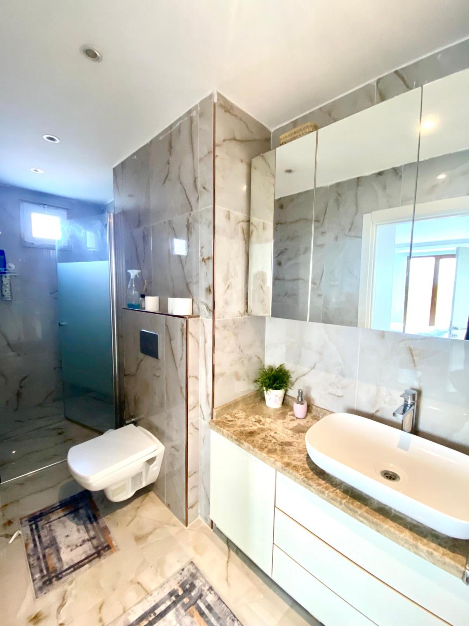 Wonderful Villa Airport 5 Minutes Arnavutkoy Luaran gambar